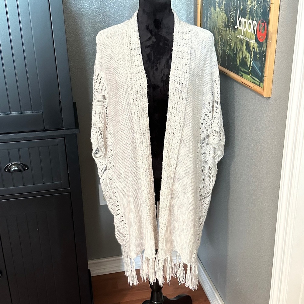 Eyeshadow Crochet Knit Cardigan Women L Beige Boho Fringe Open Front Kimono Wrap